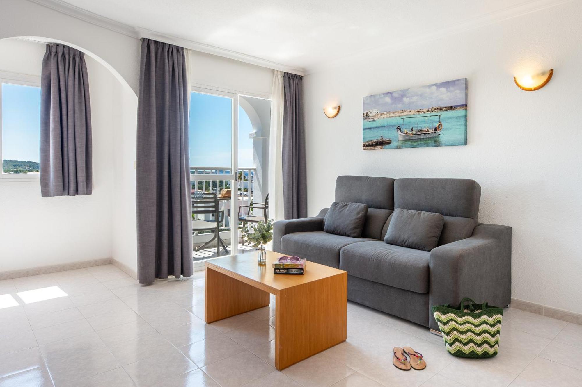 Hotel Apartamentos Vibra San Marino Sant Antoni de Portmany Zewnętrze zdjęcie