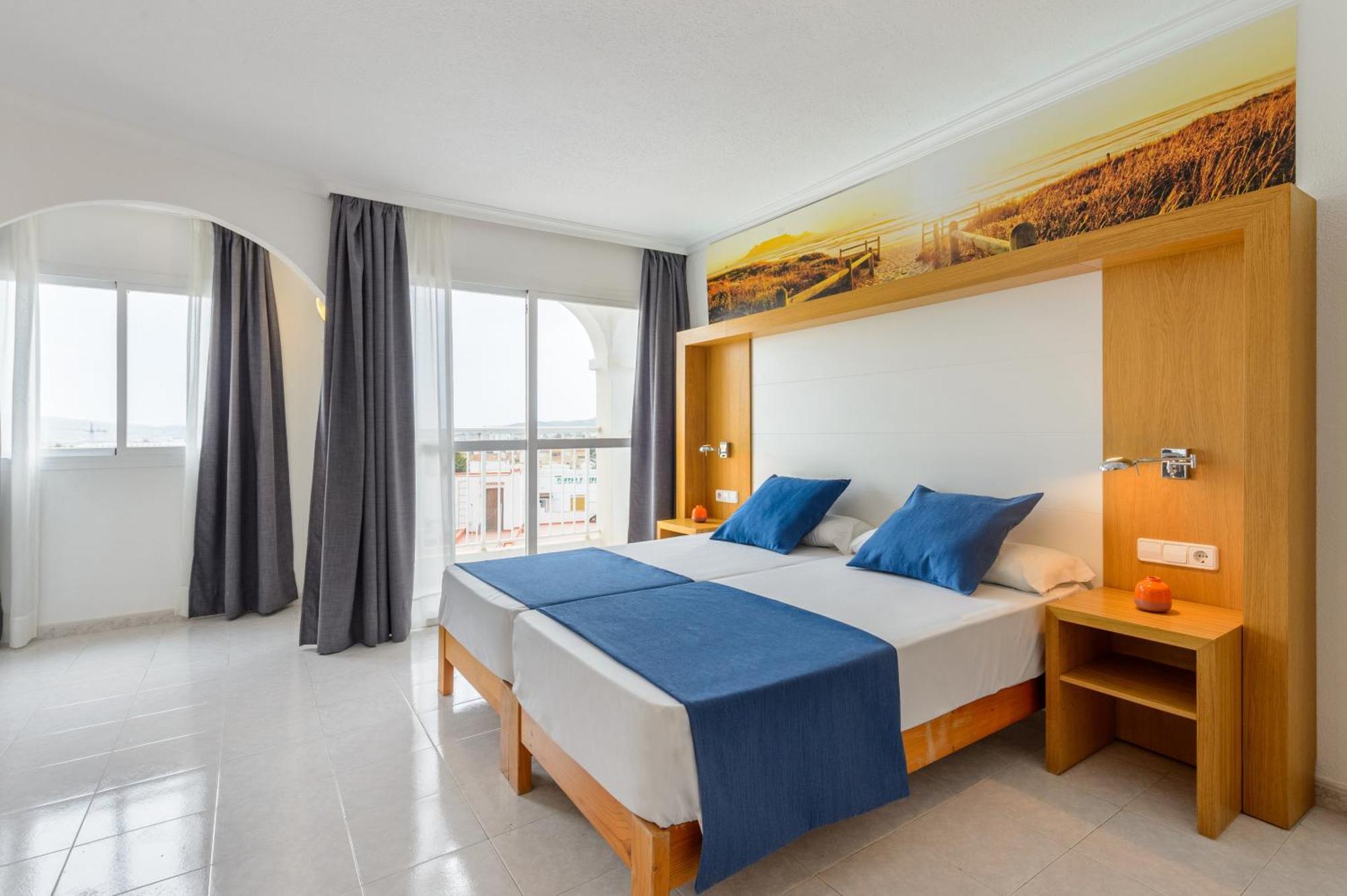 Hotel Apartamentos Vibra San Marino Sant Antoni de Portmany Zewnętrze zdjęcie